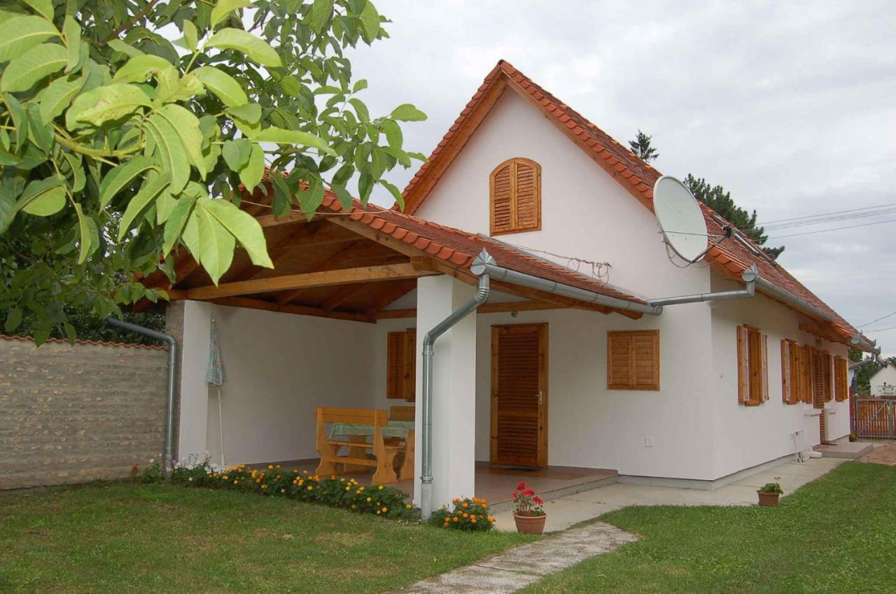 Apartment Balatonbereny 8 Dış mekan fotoğraf